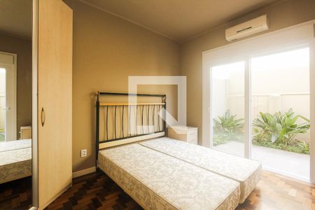 Quarto 1 de apartamento para alugar com 2 quartos, 86m² em Rio Branco, Porto Alegre