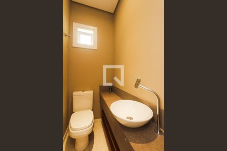 Lavabo de apartamento para alugar com 2 quartos, 86m² em Rio Branco, Porto Alegre