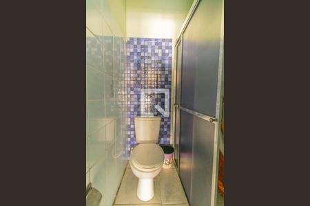 Casa à venda com 150m², 4 quartos e 2 vagasBanheiro 3