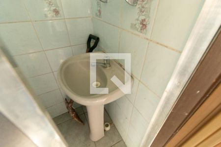 Casa à venda com 150m², 4 quartos e 2 vagasBanheiro 3