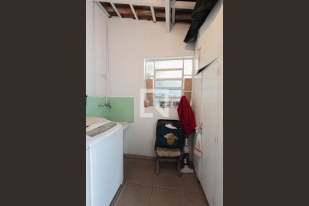 Casa à venda com 300m², 3 quartos e 3 vagasÁrea de Serviço