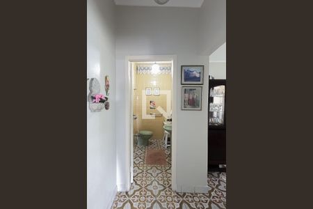 Casa à venda com 300m², 3 quartos e 3 vagasCorredor