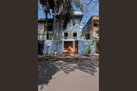 Casa à venda com 300m², 3 quartos e 3 vagasFachada da casa