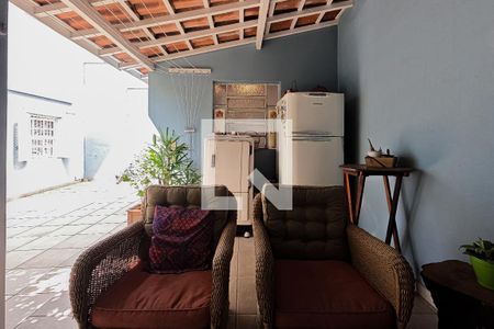 Casa à venda com 300m², 3 quartos e 3 vagasQuintal