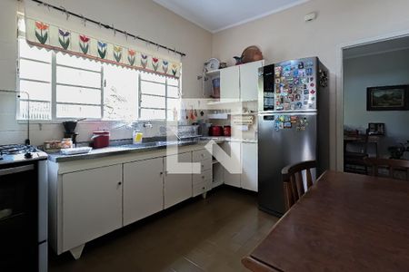 Casa à venda com 300m², 3 quartos e 3 vagasCozinha