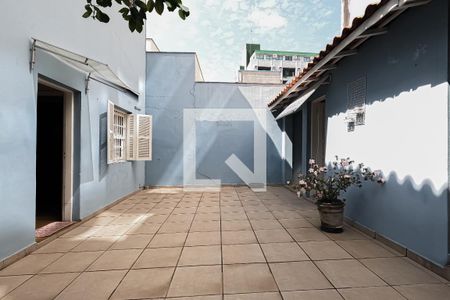 Casa à venda com 300m², 3 quartos e 3 vagasQuintal