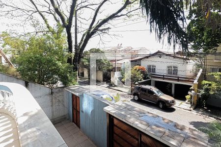 Casa à venda com 300m², 3 quartos e 3 vagasVaranda