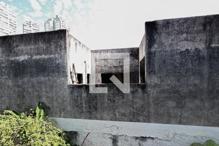 Casa à venda com 300m², 3 quartos e 3 vagasVista do quarto 2