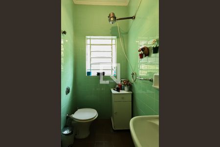 Casa à venda com 300m², 3 quartos e 3 vagasBanheiro de Serviço