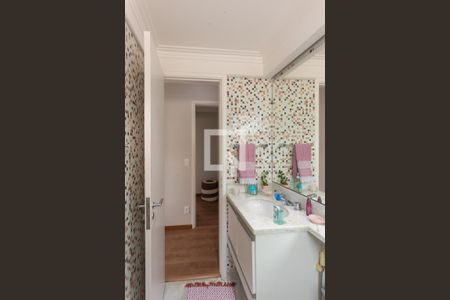 Apartamento à venda com 129m², 3 quartos e 3 vagasBanheiro da Suíte 2