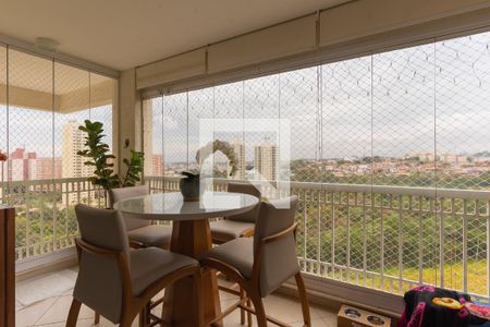 Sacada da Sala de apartamento à venda com 3 quartos, 129m² em Parque Prado, Campinas