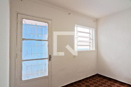 Sala de casa à venda com 3 quartos, 110m² em Jardim Santo Elias, São Paulo