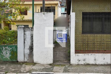 Casa para alugar com 35m², 1 quarto e sem vaga Casa para alugar com 35m², 1 quarto e sem vagaFachada