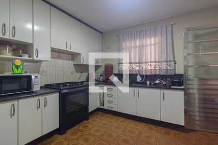 Casa para alugar com 120m², 3 quartos e 3 vagasCozinha