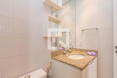 Banheiro da Suíte de apartamento para alugar com 2 quartos, 82m² em Jardim Aeroporto, São Paulo