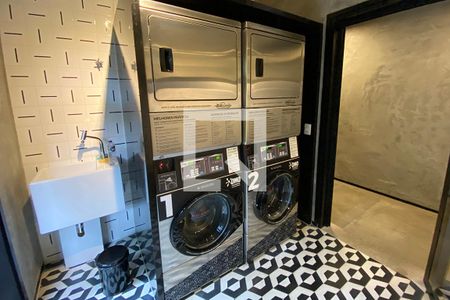 Studio à venda com 30m², 1 quarto e sem vagaÁrea Comum - Lavanderia