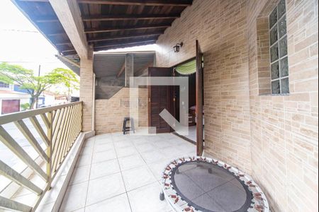 Casa à venda com 302m², 4 quartos e 2 vagas Casa à venda com 302m², 4 quartos e 2 vagasVaranda do Quarto 1