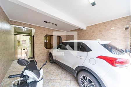Casa à venda com 302m², 4 quartos e 2 vagas Casa à venda com 302m², 4 quartos e 2 vagasGaragem