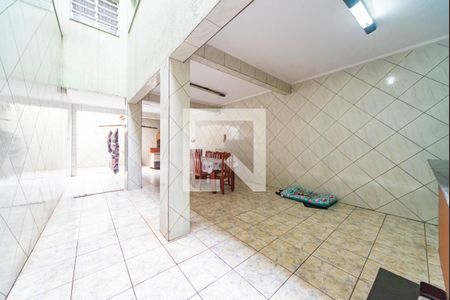 Casa à venda com 302m², 4 quartos e 2 vagas Casa à venda com 302m², 4 quartos e 2 vagasSalão