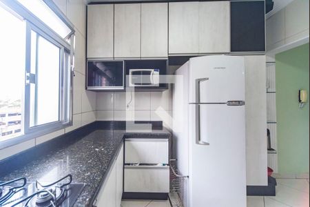 Casa à venda com 302m², 4 quartos e 2 vagas Casa à venda com 302m², 4 quartos e 2 vagasCozinha