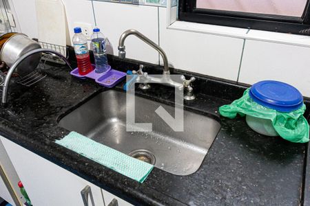 Casa à venda com 137m², 3 quartos e 4 vagasCozinha - Pia