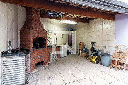 Casa à venda com 137m², 3 quartos e 4 vagasChurrasqueira