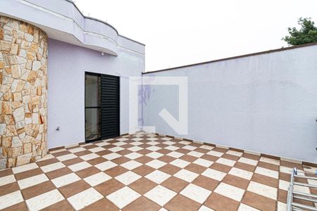 Casa à venda com 137m², 3 quartos e 4 vagasSuite - Varanda