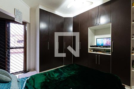 Casa à venda com 137m², 3 quartos e 4 vagasSuite