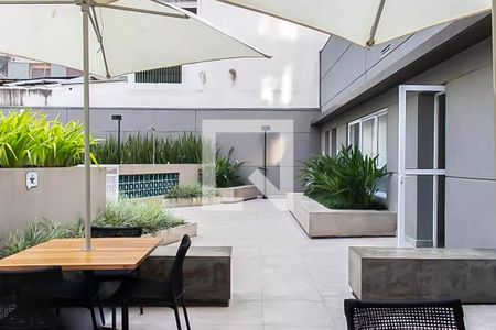 Studio à venda com 22m², 1 quarto e 1 vaga Studio à venda com 22m², 1 quarto e 1 vagaChurrasqueira