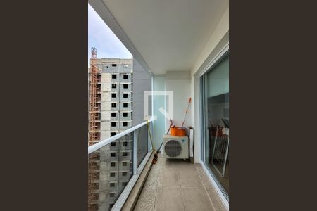 varanda de kitnet/studio para alugar com 1 quarto, 22m² em Sé, São Paulo