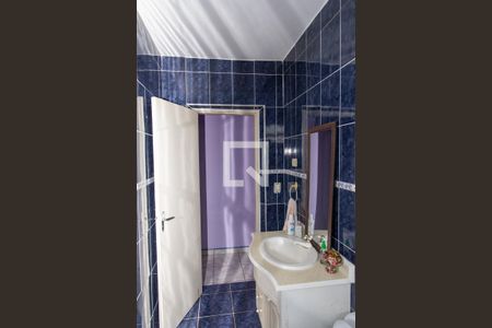 Casa à venda com 186m², 4 quartos e 2 vagasBanheiro Social