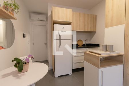 Studio para alugar com 20m², 1 quarto e sem vaga Studio para alugar com 20m², 1 quarto e sem vagaCozinha