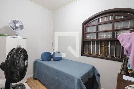 Casa à venda com 250m², 5 quartos e 4 vagas Casa à venda com 250m², 5 quartos e 4 vagasQuarto 1