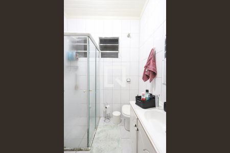 Casa à venda com 250m², 5 quartos e 4 vagas Casa à venda com 250m², 5 quartos e 4 vagasBanheiro