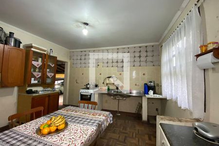 Casa para alugar com 250m², 4 quartos e 4 vagasCozinha