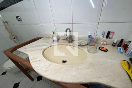 Casa para alugar com 250m², 4 quartos e 4 vagasBanheiro 3