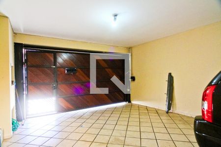 Casa à venda com 150m², 3 quartos e 2 vagas Casa à venda com 150m², 3 quartos e 2 vagasGaragem