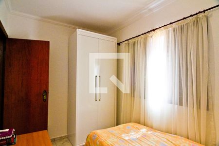 Casa à venda com 150m², 3 quartos e 2 vagas Casa à venda com 150m², 3 quartos e 2 vagasQuarto 2