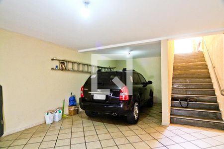 Casa à venda com 150m², 3 quartos e 2 vagas Casa à venda com 150m², 3 quartos e 2 vagasGaragem