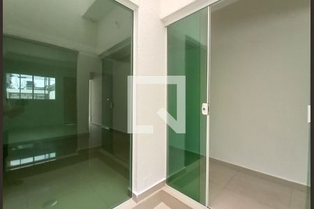Sala de casa para alugar com 3 quartos, 130m² em Parque Boturussu, São Paulo