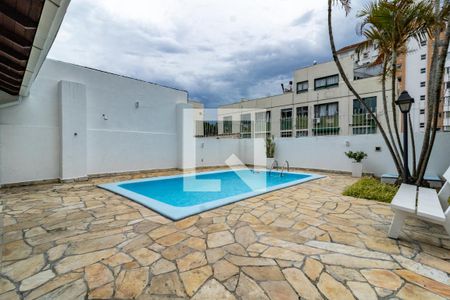 Apartamento para alugar com 90m², 2 quartos e 1 vagaÁrea comum - Piscina
