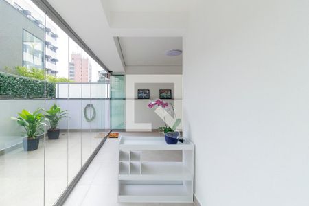 Sala de apartamento à venda com 2 quartos, 49m² em Vila Cordeiro, São Paulo