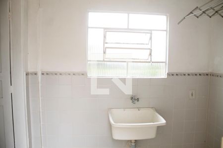 Área de Serviço de casa para alugar com 1 quarto, 40m² em Nova Gerty, São Caetano do Sul