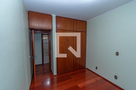 Quarto 2 de apartamento para alugar com 2 quartos, 120m² em Centro, Campinas