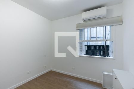 Quarto 1 de apartamento à venda com 2 quartos, 72m² em Pinheiros, São Paulo