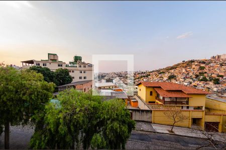 Vista de apartamento à venda com 2 quartos, 75m² em Jardim America, Belo Horizonte