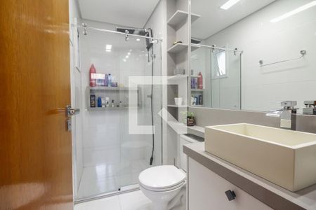 Banheiro  de apartamento à venda com 2 quartos, 52m² em Guaiaúna, São Paulo
