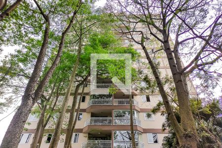 Apartamento à venda com 95m², 4 quartos e 1 vaga Apartamento à venda com 95m², 4 quartos e 1 vagaFachada