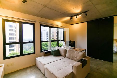 Sala de apartamento à venda com 1 quarto, 70m² em Vila Suzana, São Paulo
