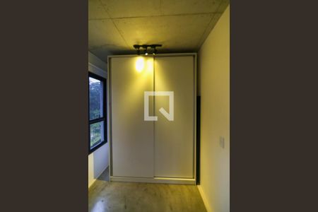 Apartamento à venda com 70m², 1 quarto e 2 vagasQuarto - Armários